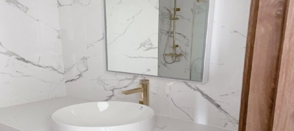 2 bedrooms Apartment in Bac Tu Liem, Vietnam No. 13955 8