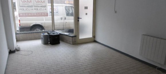 Здание с 2 спальнями в Лилль, Франция № 152747 10