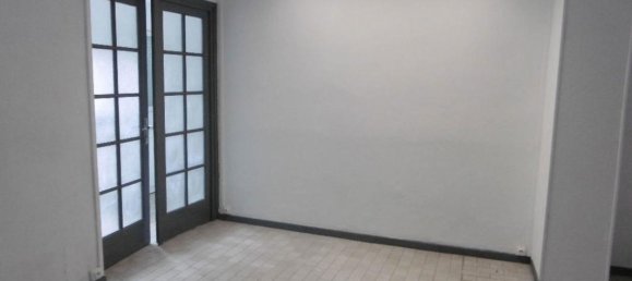 Здание с 2 спальнями в Лилль, Франция № 152747 6