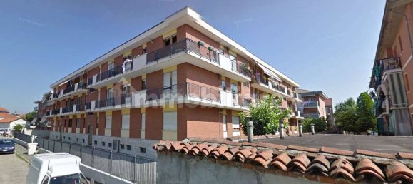 2 bedrooms Apartment in Candiolo, Italy No. 10157 5