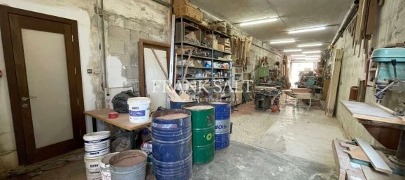 Fabrik in Mosta, Malta, Nr. 13237 22