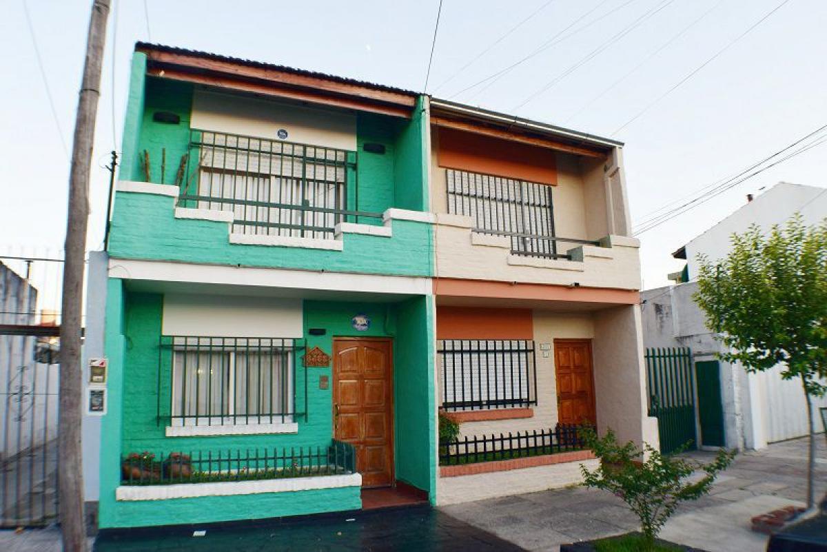 Studio in Bermudez, Argentina No. 52686