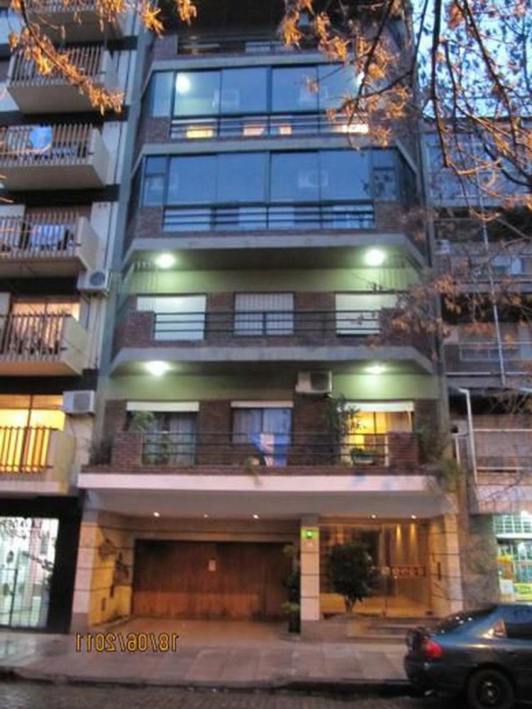 Apartamento T4 em Buenos Aires, Argentina N.º 85870