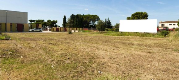 564m² Land in Garriguella, Spain No. 73561 3