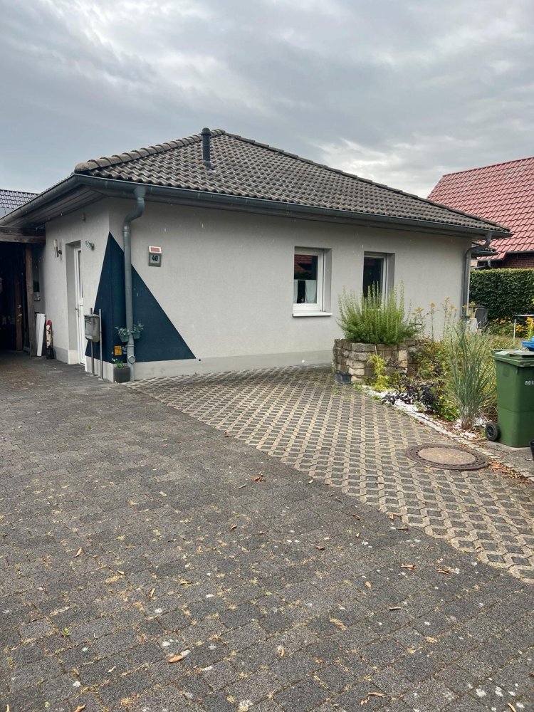 Bungalow de 3 dormitorios en Braunschweig, Germany No. 268003