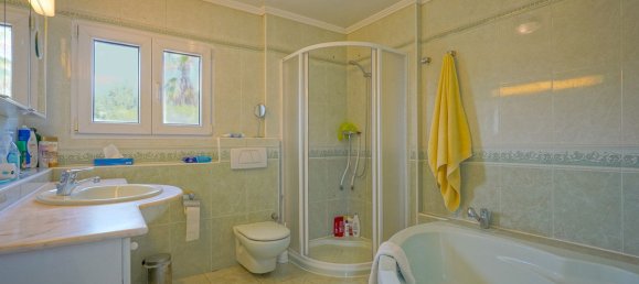 3 bedrooms Villa in Alicante, Spain No. 133703 19