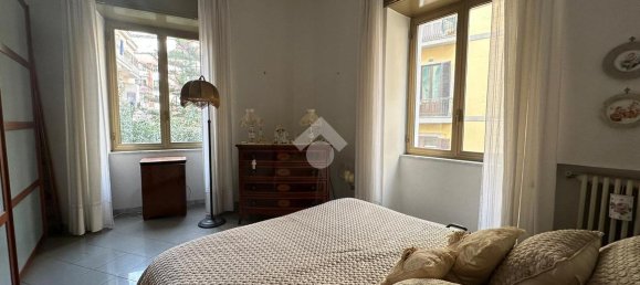 3 rooms Apartment in Naples, Italy No. 2479 8