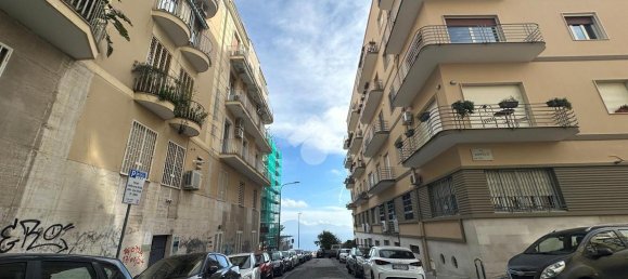 3 rooms Apartment in Naples, Italy No. 2479 44