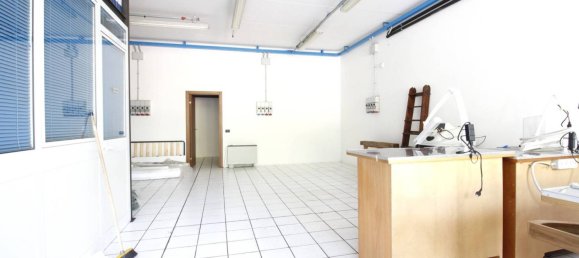 Almacén de 1 habitación en Monticello Conte Otto, Italy No. 369986 4