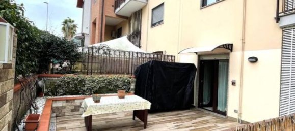 4 rooms Apartment in Salerno, Italy No. 37740 24