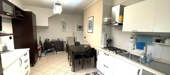 4 rooms Apartment in Salerno, Italy No. 37740 31