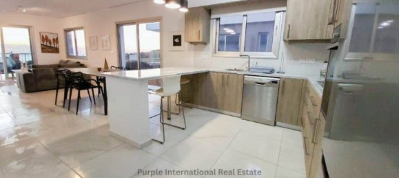 4 bedrooms Villa in Tala, Cyprus No. 21824 3