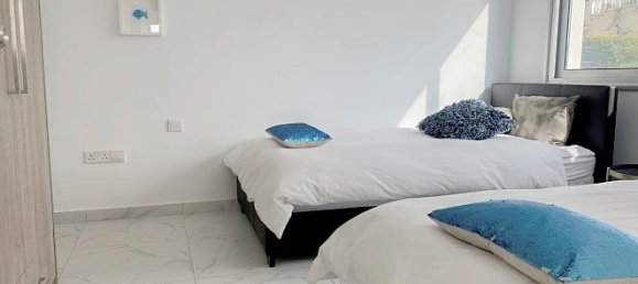 4 bedrooms Villa in Tala, Cyprus No. 21824 9