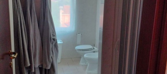 Dúplex de 4 habitaciónes en Como, Italy No. 283420 25