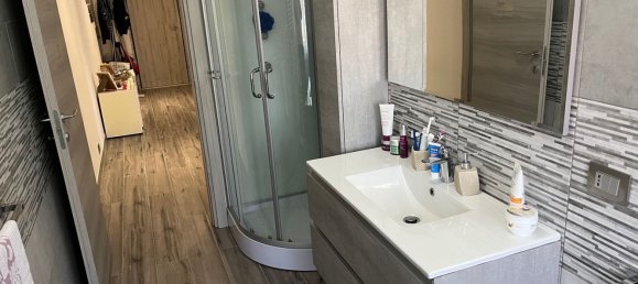 Dúplex de 4 habitaciónes en Como, Italy No. 283420 17