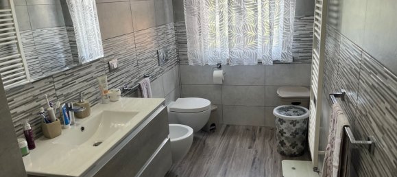 Dúplex de 4 habitaciónes en Como, Italy No. 283420 16