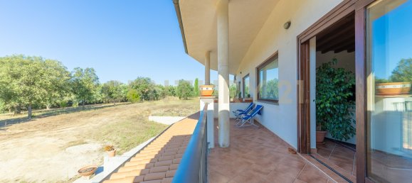 4 bedrooms House in Montalto di Castro, Italy No. 306633 33