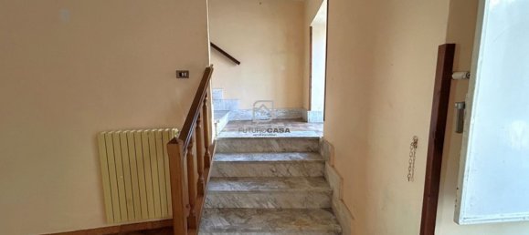 5 Schlafzimmer Haus in Venticano, Italy, Nr. 377536 13