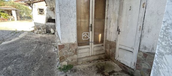 5 Schlafzimmer Haus in Venticano, Italy, Nr. 377536 12