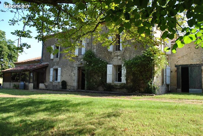 4 bedrooms House in Occitanie, France No. 307664