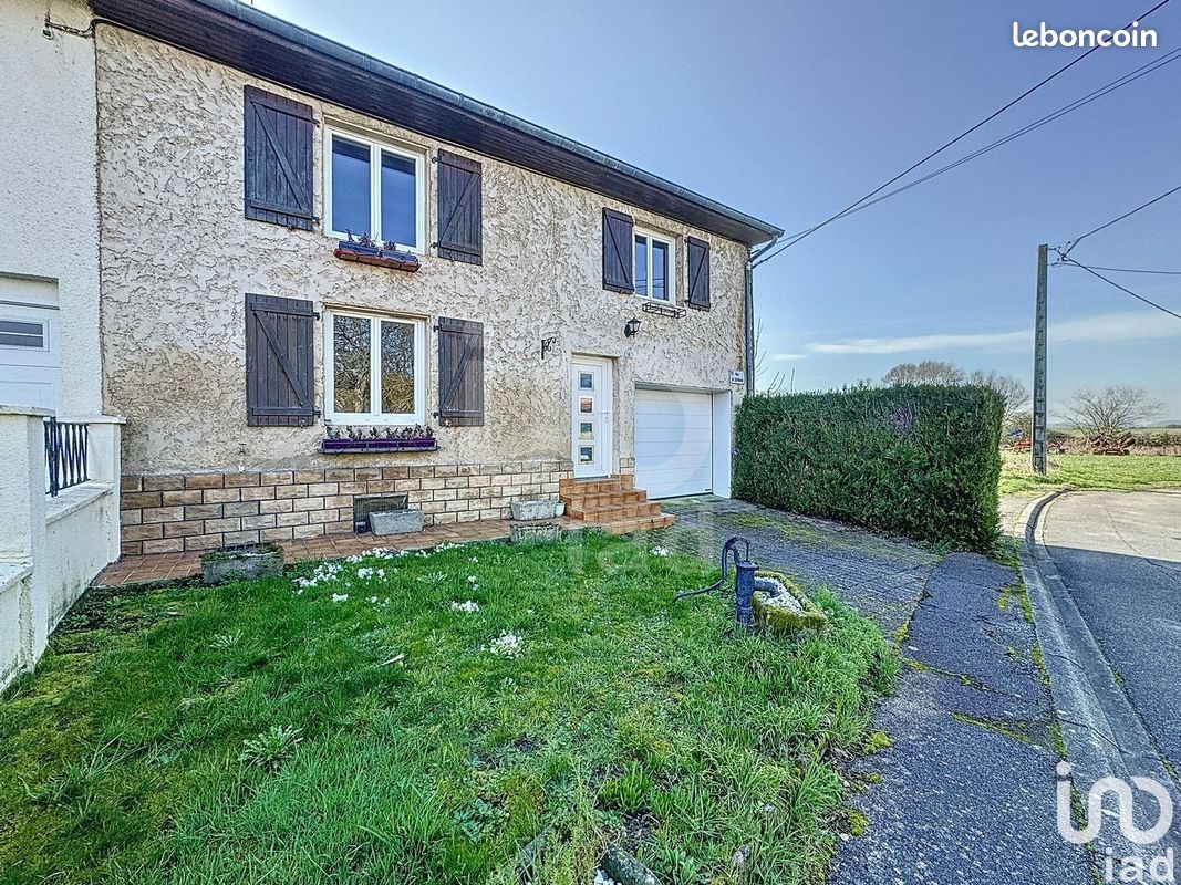 3 غرف نوم تاون هاوس في Cutting, France رقم 81296