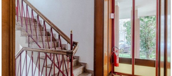 5 rooms Office in Turin, Italy No. 304883 32