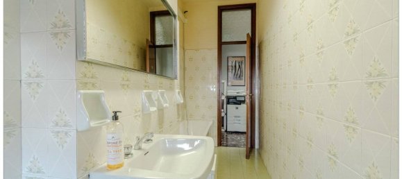 5 rooms Office in Turin, Italy No. 304883 21