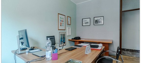 5 rooms Office in Turin, Italy No. 304883 28