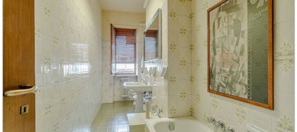 5 rooms Office in Turin, Italy No. 304883 20