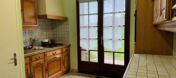 4 bedrooms House in Sarthe, France No. 303042 2