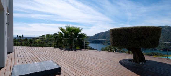 5 bedrooms Villa in Istan, Spain No. 2902 22