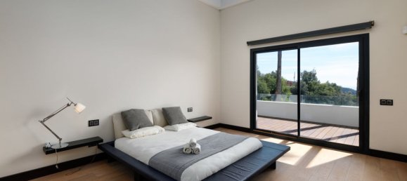 5 bedrooms Villa in Istan, Spain No. 2902 27