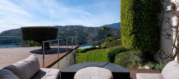 5 bedrooms Villa in Istan, Spain No. 2902 21