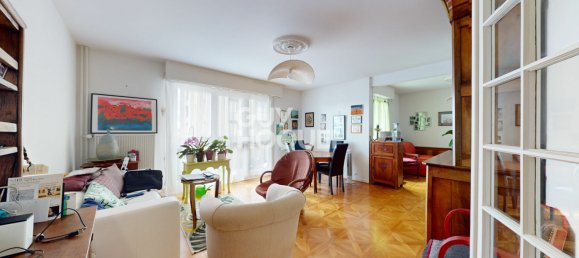 Apartamento de 3 dormitorios en Joue-les-Tours, France No. 246401 2