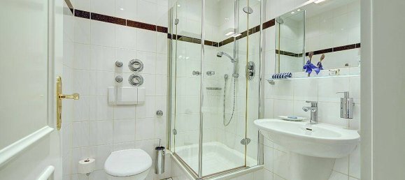 Квартира с 2 спальнями в Дюссельдорф, Германия № 269143 2