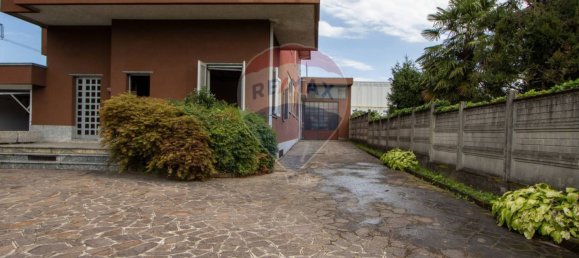 4 chambres Maison à Besana in Brianza, Italy No. 323670 6