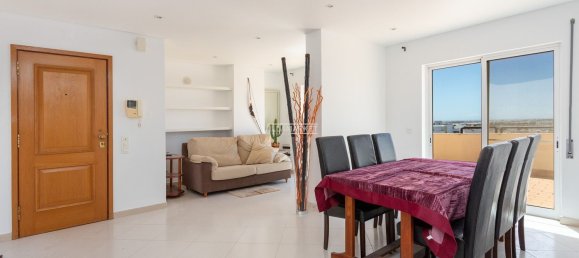 4 bedrooms Duplex in Faro, Portugal No. 154650 3