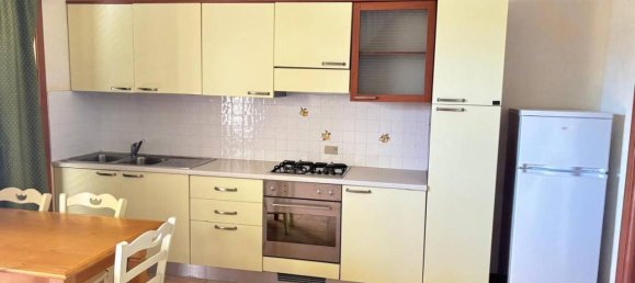 3 rooms Apartment in Isola di Capo Rizzuto, Italy No. 173418 3