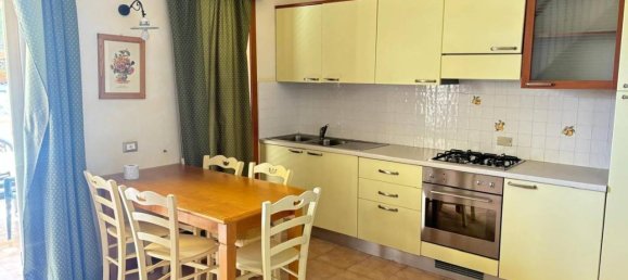 3 rooms Apartment in Isola di Capo Rizzuto, Italy No. 173418 4