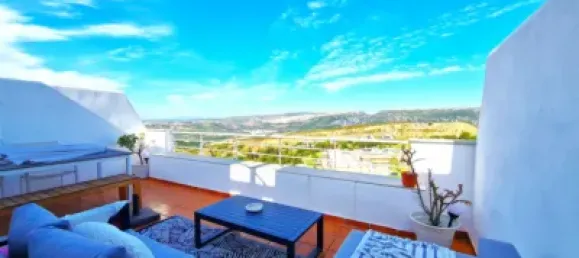 2 bedrooms Penthouse in Casares, Spain No. 141034 8