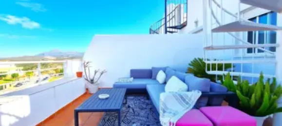 2 bedrooms Penthouse in Casares, Spain No. 141034 12