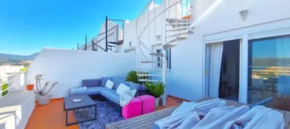 2 bedrooms Penthouse in Casares, Spain No. 141034 9