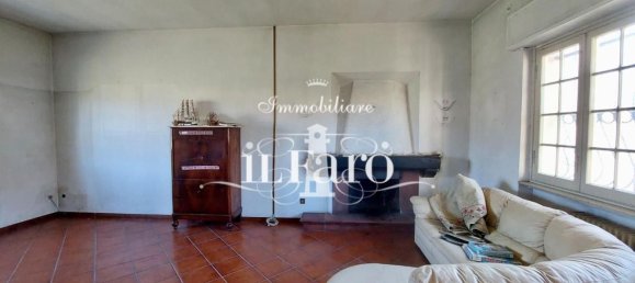 12-Zimmer Villa in Viareggio, Italy, Nr. 203747 6