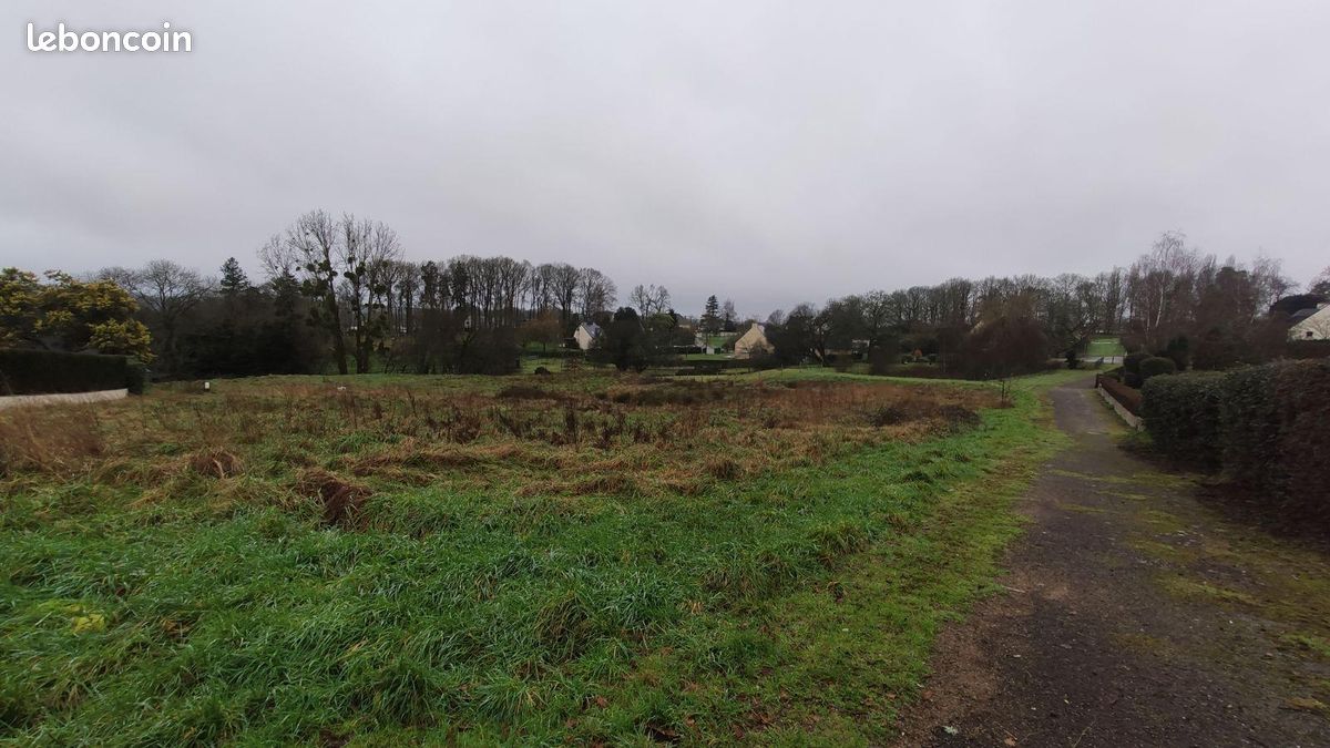  قطعة أرض في Baud, France 1400متر مربع رقم 363806