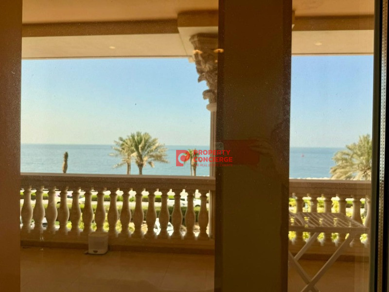 2 bedrooms Apartment in Palm Jumeirah, UAE No. 42532