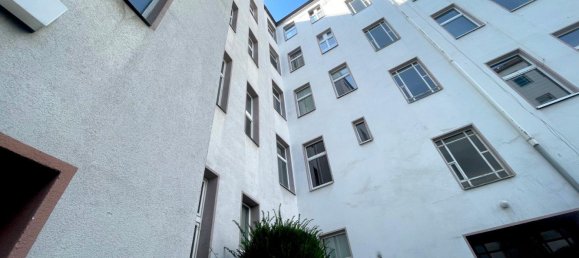 10 rooms Apartment in Wilmersdorf, Germany No. 224789 2