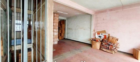 648m² Commercial property in Bangkok, Thailand No. 15056 8