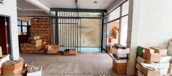 648m² Commercial property in Bangkok, Thailand No. 15056 4