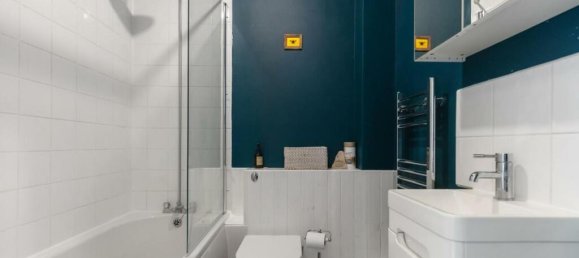 1 bedroom Apartment in London, United Kingdom No. 3607 6