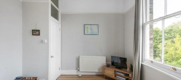 1 bedroom Apartment in London, United Kingdom No. 3607 10